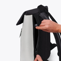 Jasper Medium Aloe Light Grey - Black