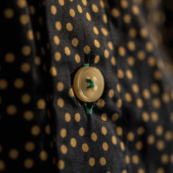 boxer short dots circle