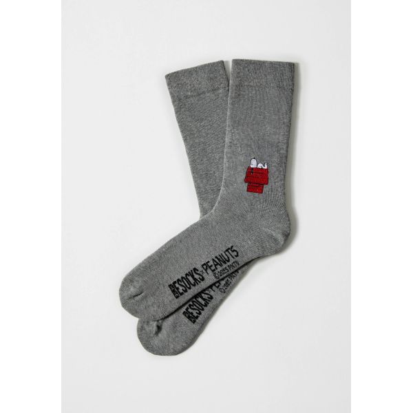 BeSnoopy house embroidered